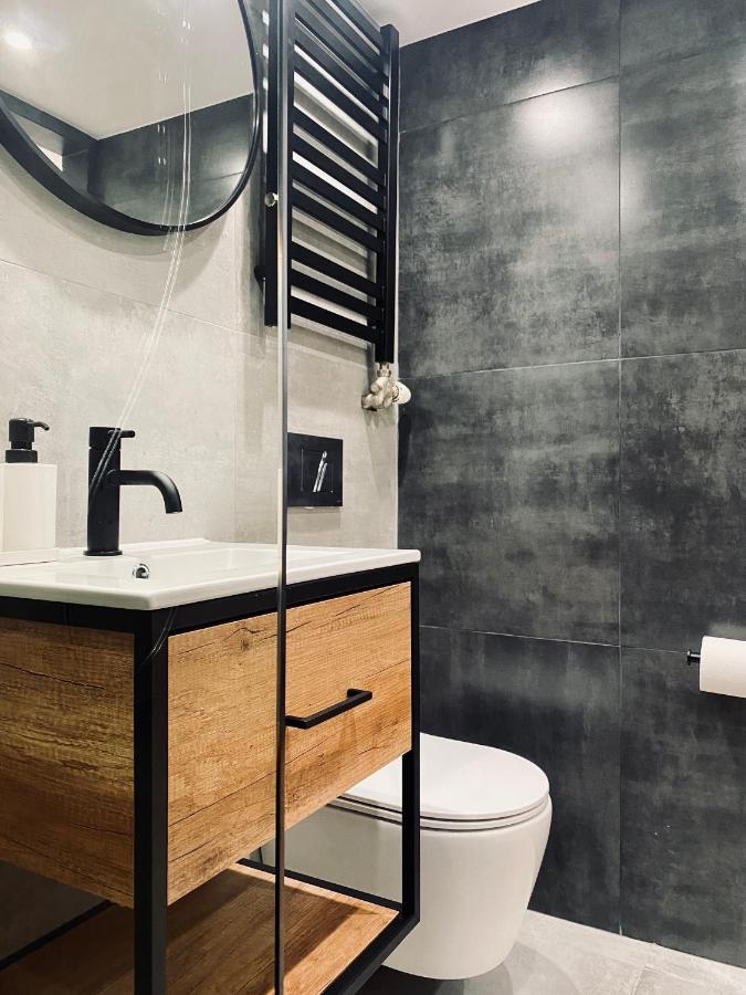 Apartment Premium Jacuzzi For Couples, Old Town Krakow Luaran gambar
