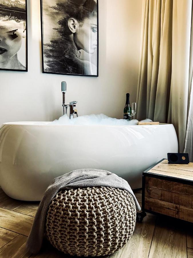 Apartment Premium Jacuzzi For Couples, Old Town Krakow Luaran gambar