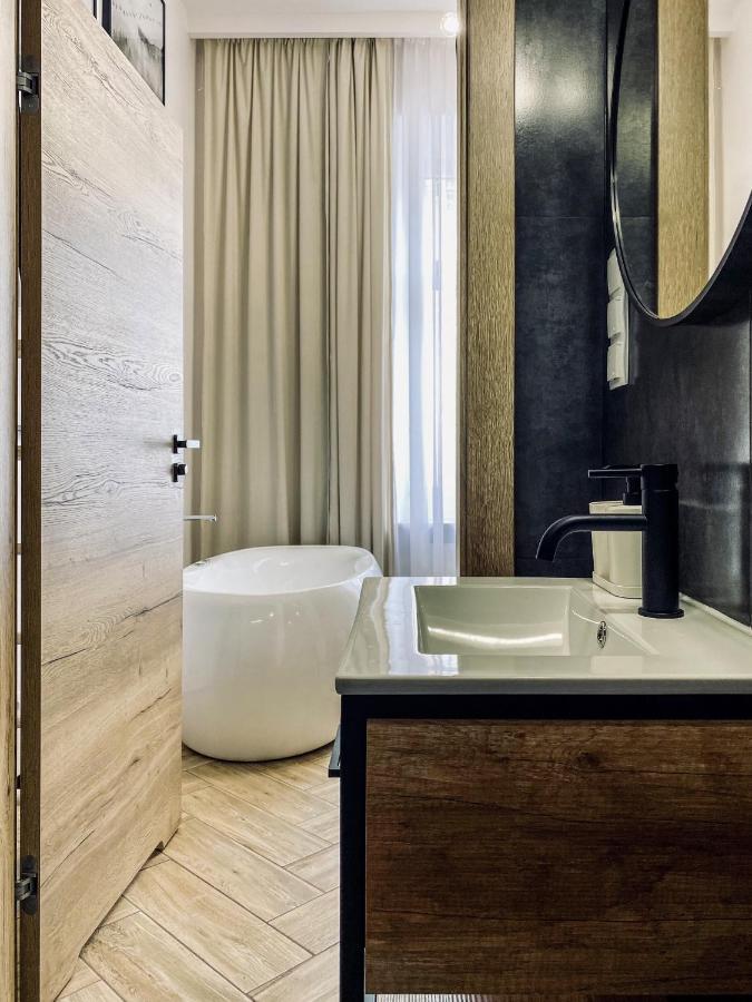 Apartment Premium Jacuzzi For Couples, Old Town Krakow Luaran gambar